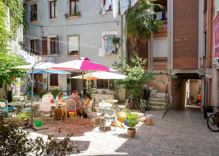 Old Rubinum Apartment